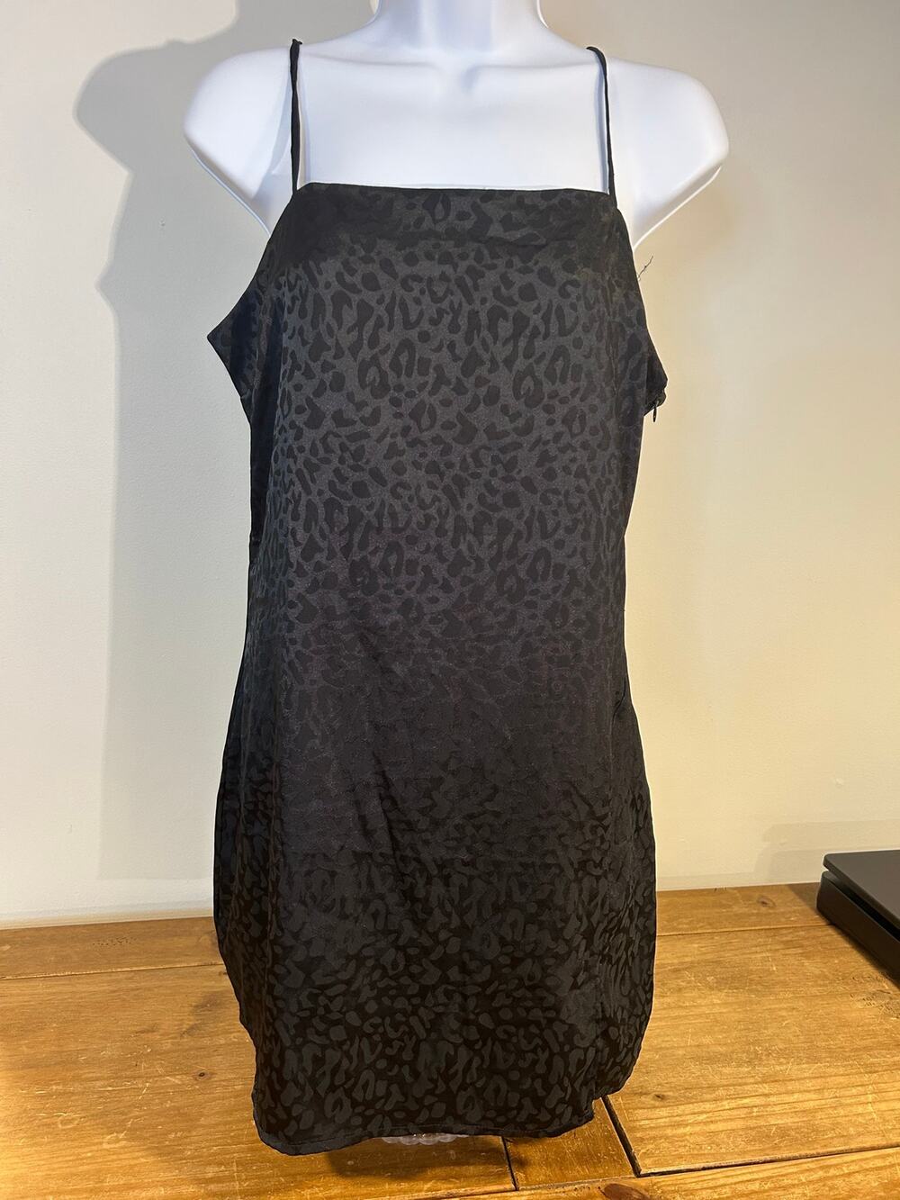 Cotton On Small Black Tonal Leopard Jacquard Mini Slip Dress Front Side Slit NWT